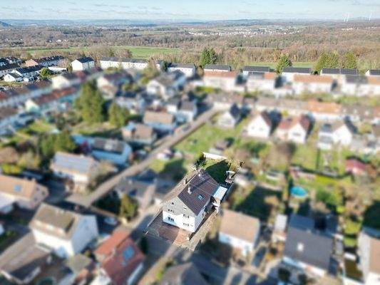 Attraktives Mehrfamilienhaus in VK-Röchlinghöhe