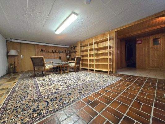 Hobbyraum im Kellergeschoss Ansicht 2, Sauna