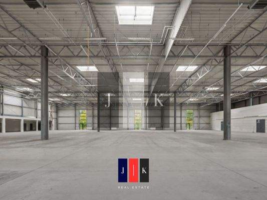 Halle Innenansicht 1