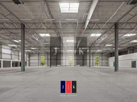 Langenhagen Halle, Langenhagen Hallenfläche