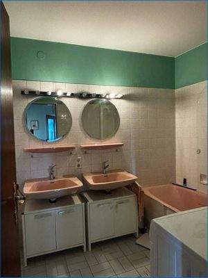 Bad mit 2 Waschbecken