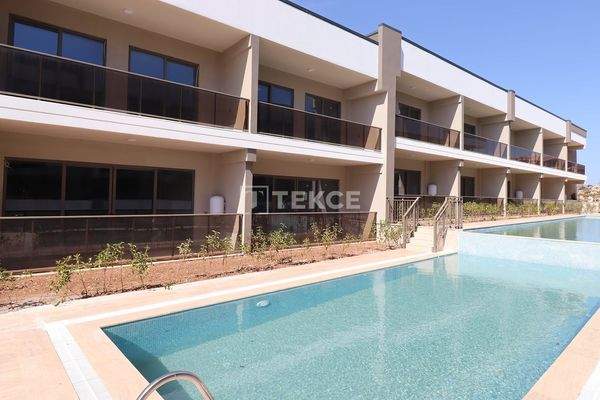 1, 2, and 3-Bedroom Duplex Apartments in Antalya Altıntaş