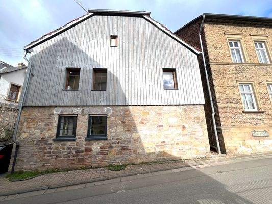 Straßenansicht Vorderhaus