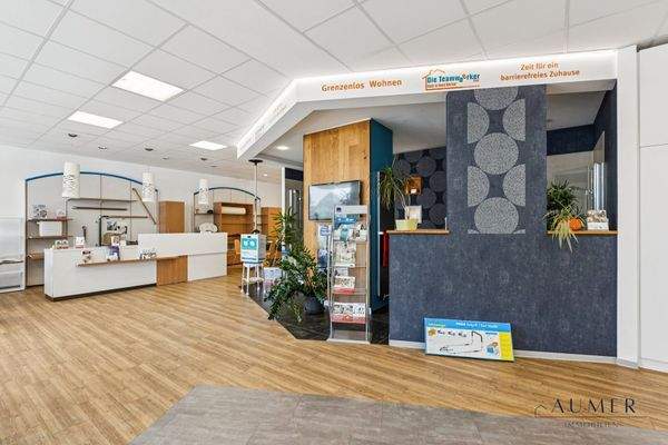 backbone_551438-A_145_WEB