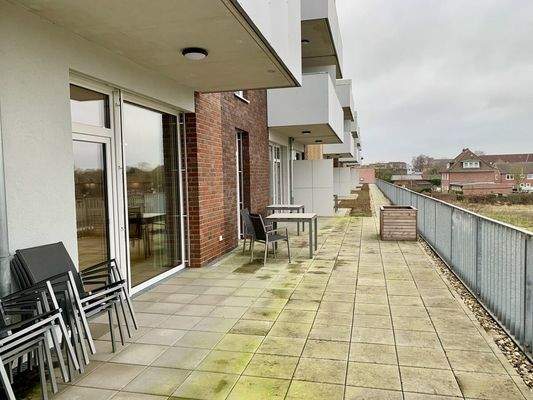 37. Gemeinschaft, Aufenthaltsraum, Gemeinschaftsterrasse 1