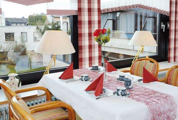 vorm. Restaurant Nutzung