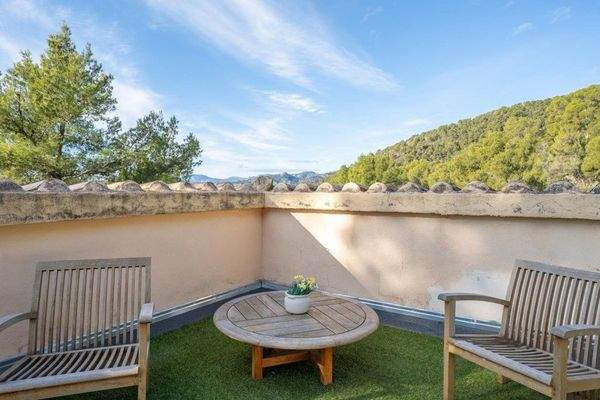 Finca in der Nähe von Bunyola zu verkaufen mit schöner freier Aussicht