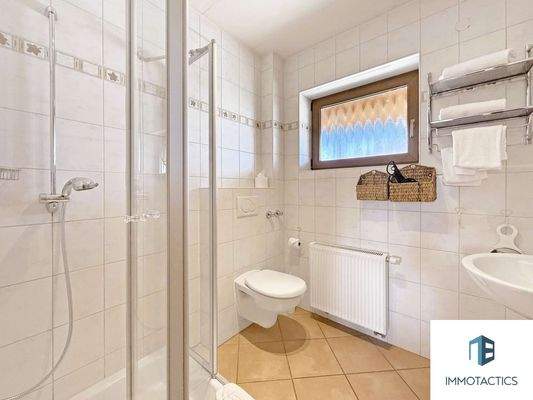 Tageslichtbad Zimmer Gästehaus OG