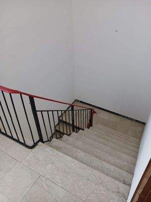 Treppe OG.jpg