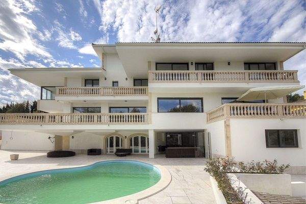 Außenansicht von der Rückseite aus