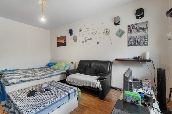 Wohn-/Esszimmer Küche