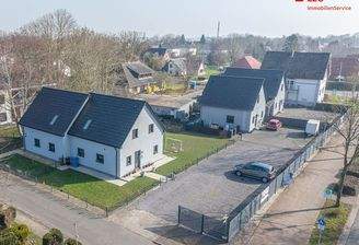 Luftaufnahme Einfamilienhäuser u. Doppelhaus