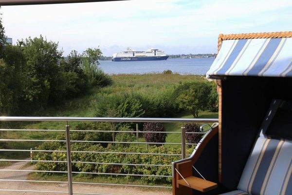 Dachterrasse mit Strandkorb