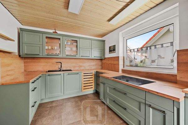 OG | Moderne Einbauküche