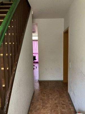 Flur EG mit Zugang zum Garten