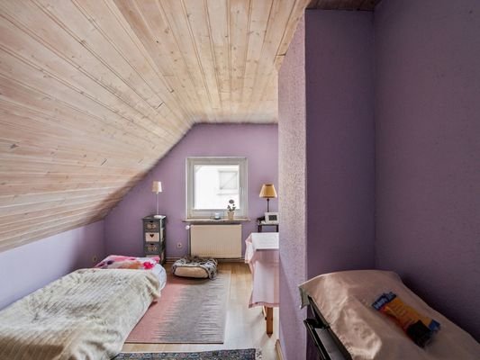 Kinder-Arbeits-Gästezimmer B 1