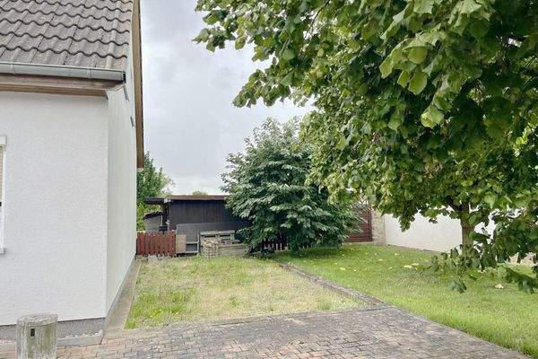 Platz für eine Garage