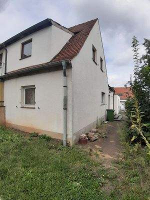 Ansicht/sanierbed.DHH Nr. 4