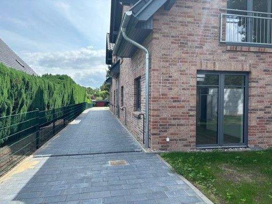 Auffahrt+Zuwegung_Hauseingang