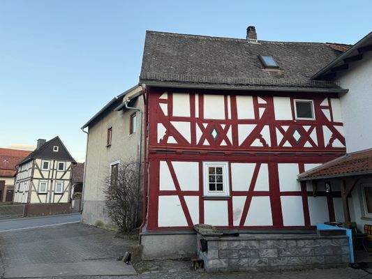 Frontansicht Straße