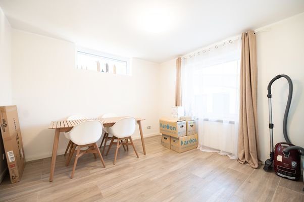 Büro Erdgeschoss