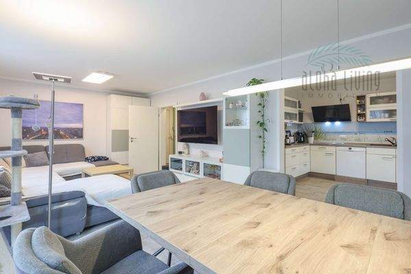 Wohn- und Essbereich (EG)