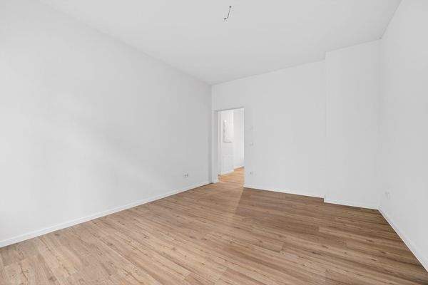 Blickwechsel: Helles, einladendes Wohnzimmer