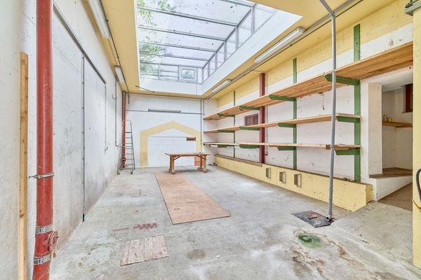 Große Doppelgarage