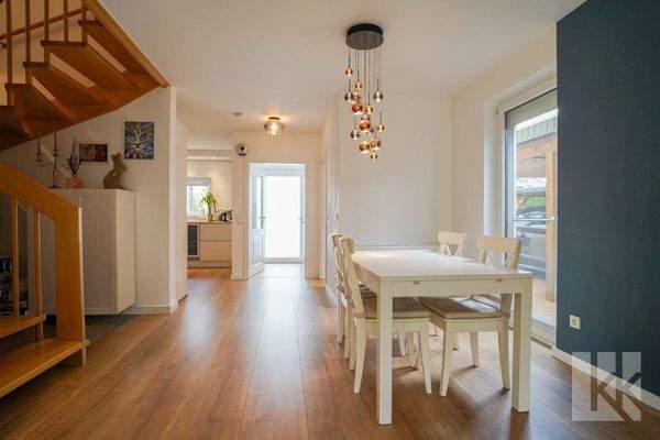 ...Essbereich mit offener...