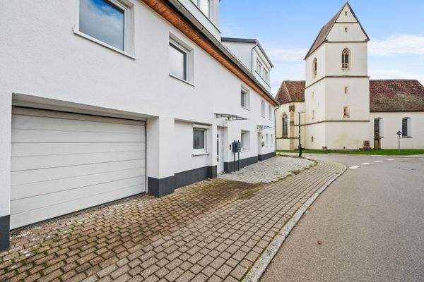 Außenansicht Garage