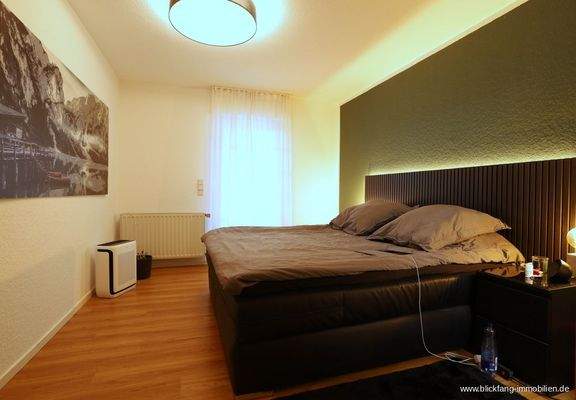 Schlafzimmer EG-Wohng. links