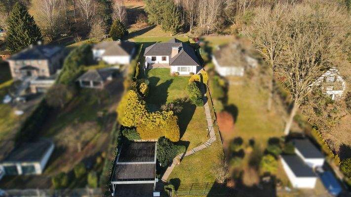 Übersicht  komplettes Grundstück