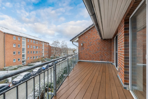 Sonnige Dachterrasse zum Entspannen mit Weitblick