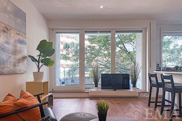 Blick ins Wohnzimmer