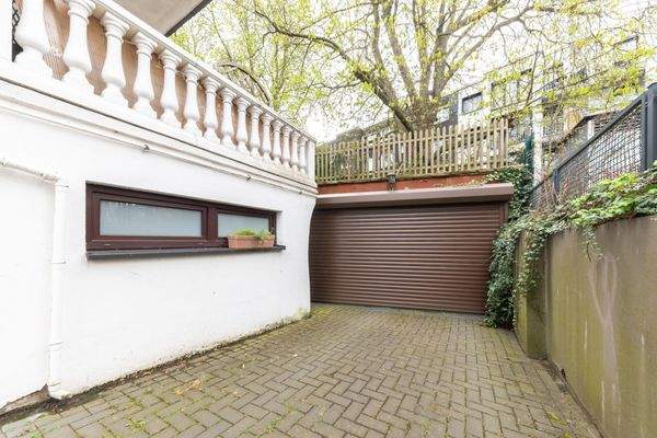 Stellplatz in Garage