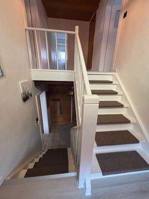 Flur Treppe zu OG Wohnhaus