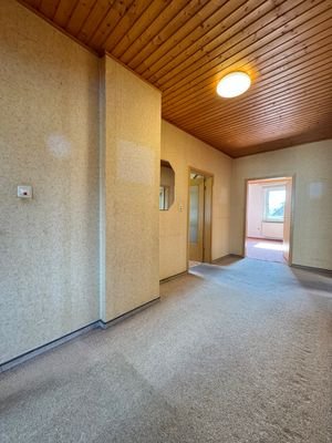 Flur OG Vorderhaus