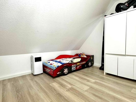 Schlafzimmer im 1.OG rechts