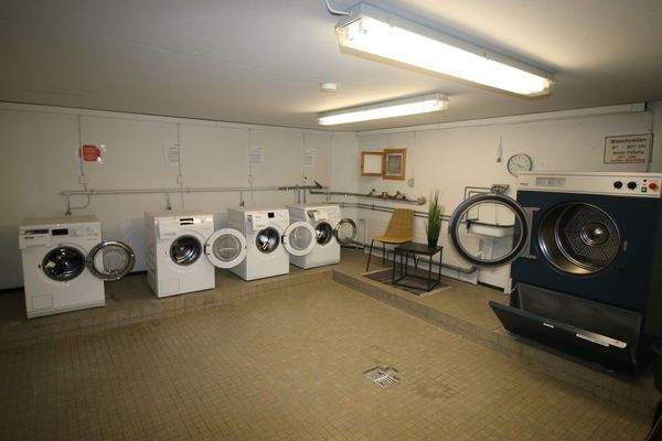 Gemeinschafts- Waschküche