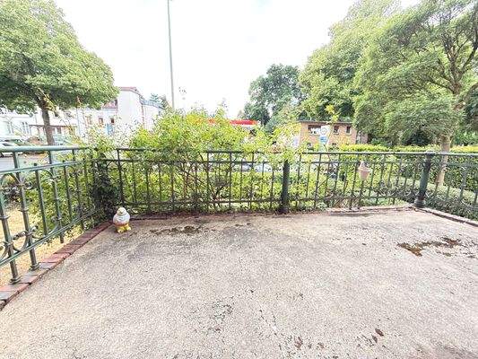 Terrasse WG Zimmer Groß 