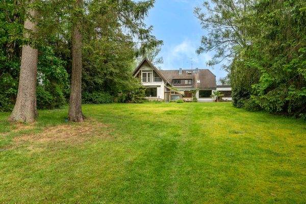 Verschiedene Bebauungsmöglichkeiten durch Hanglage