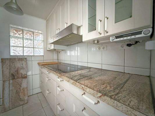 Küche rechte Zeile