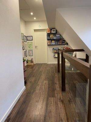 Flur OG mit Leseecke