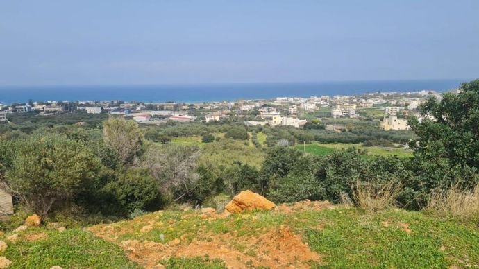 Kreta, Malia: Baugrundstück am Stadtrand zu verkau