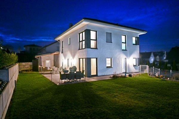 das Haus am Abend