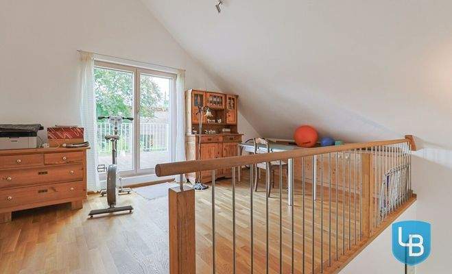 Galerie mit Zugang zur Dachterrasse 