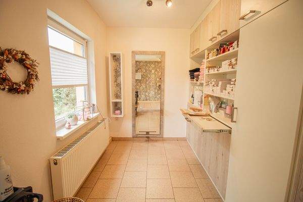 ehem. Friseurbereich