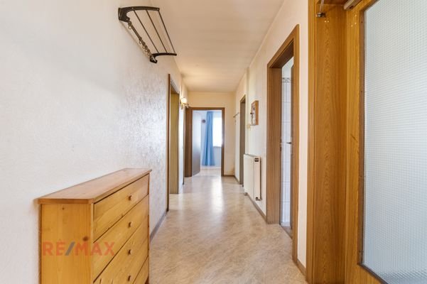Ein Ort zum Heimkommen Zweifamilienhaus mit großem Garten zum