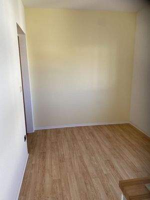 034BCF6C-5331-4E91-9644-011E97493915_1_105_c