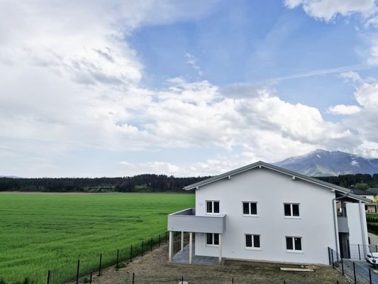 Außenansicht mit Ausblick